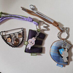 New Authentic POPMART Labubu Letter Pin For Love and Crybaby Keychain Pin Bundle